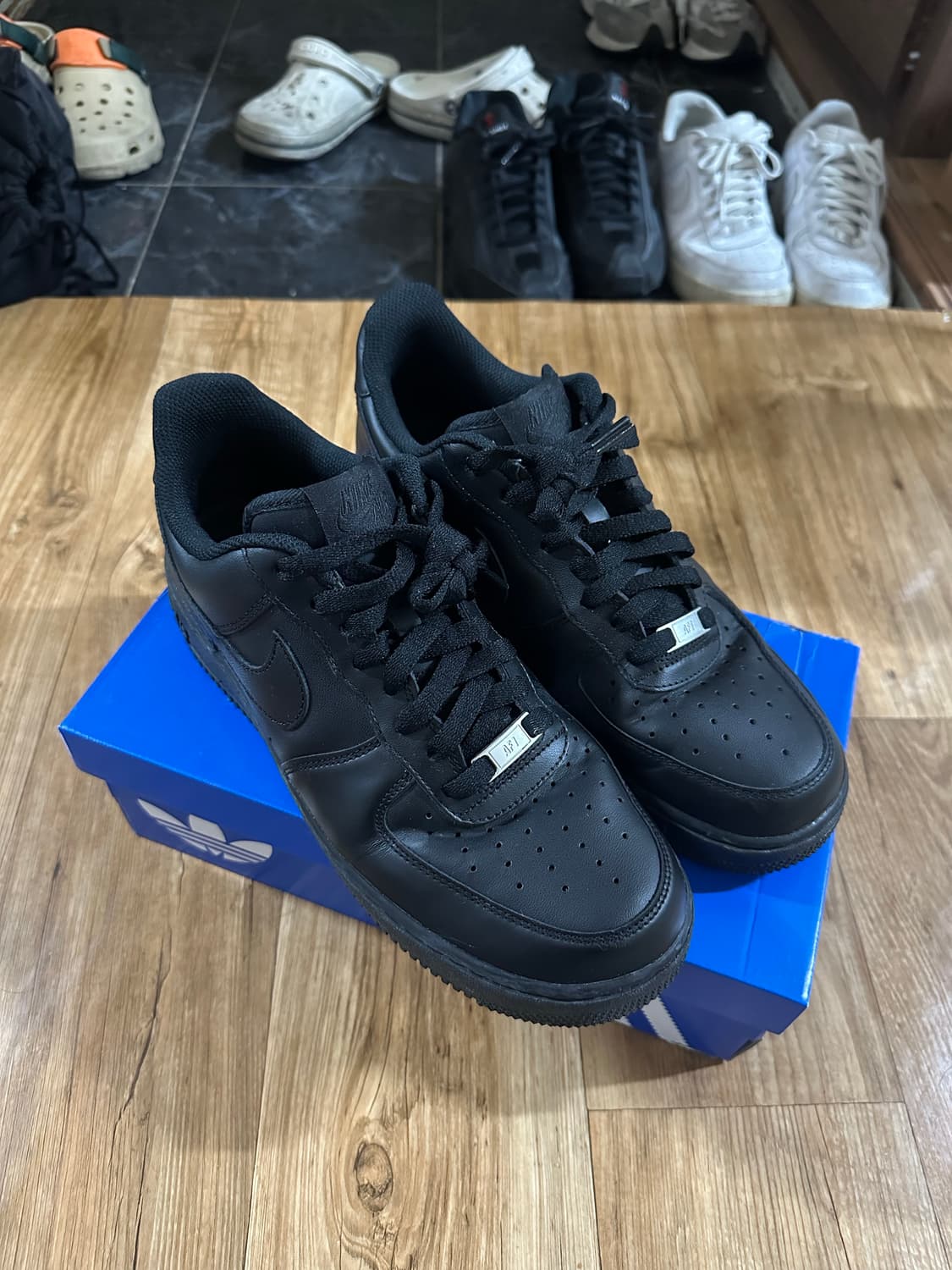 나이키 에어포스1  트리플 블랙 (275) 상품이미지1