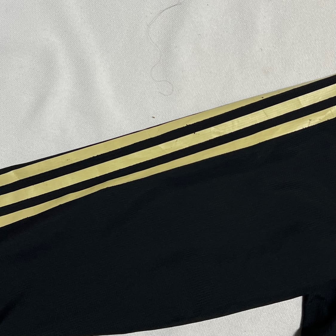 100 아디다스 리버풀 골드라인 후드 바람막이 상품이미지7