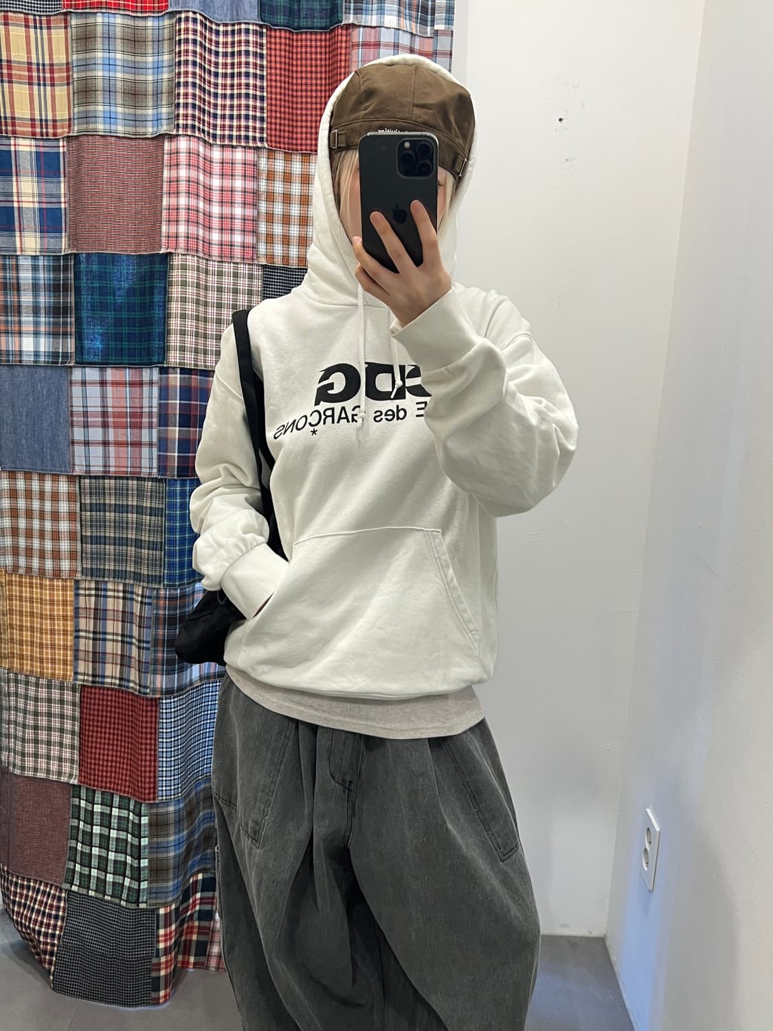 CDG 화이트 후드티 상품이미지1