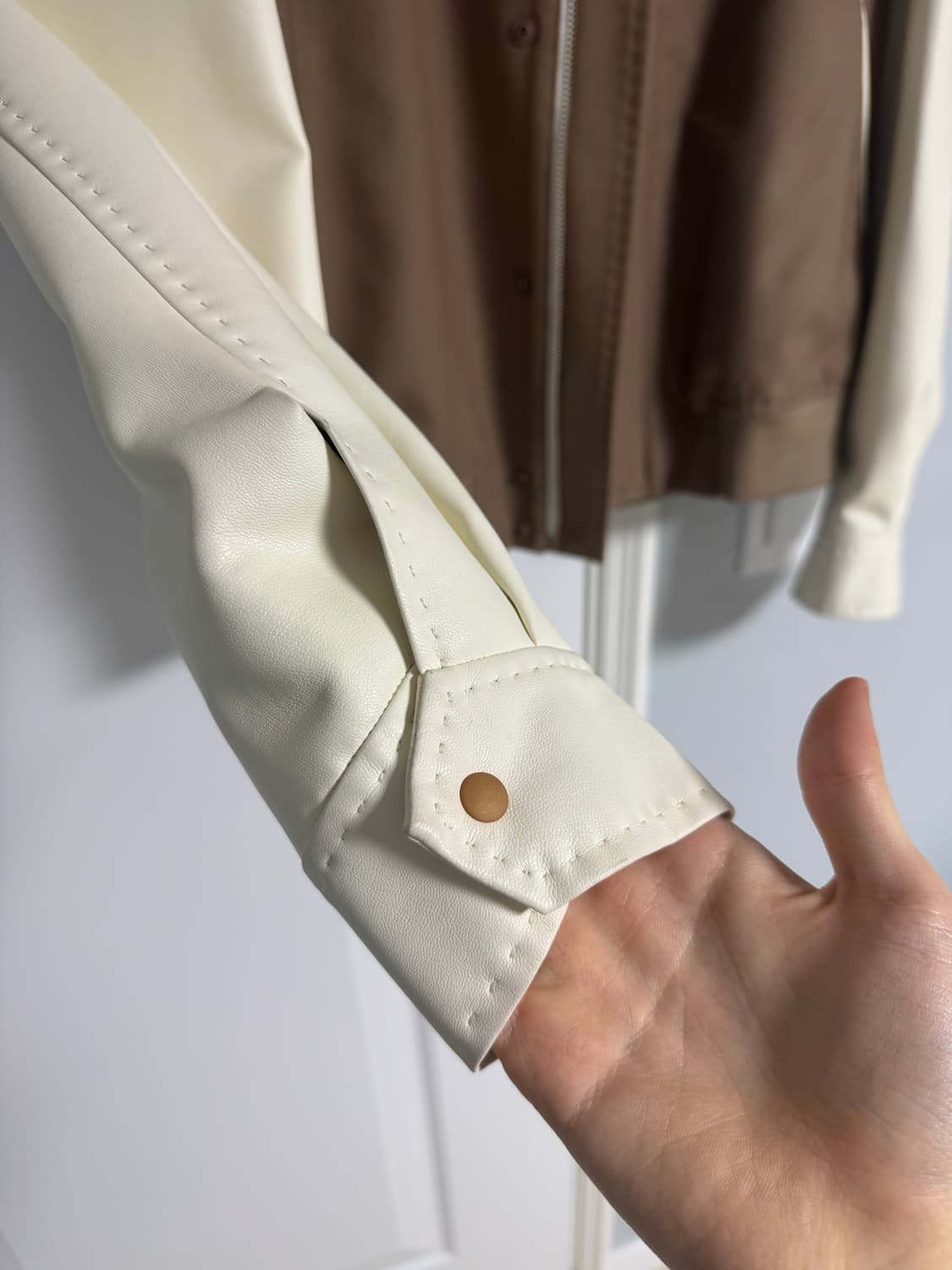 인템포무드 러닝 스티치 스타디움 점퍼 m사이즈(새상품) 상품이미지8