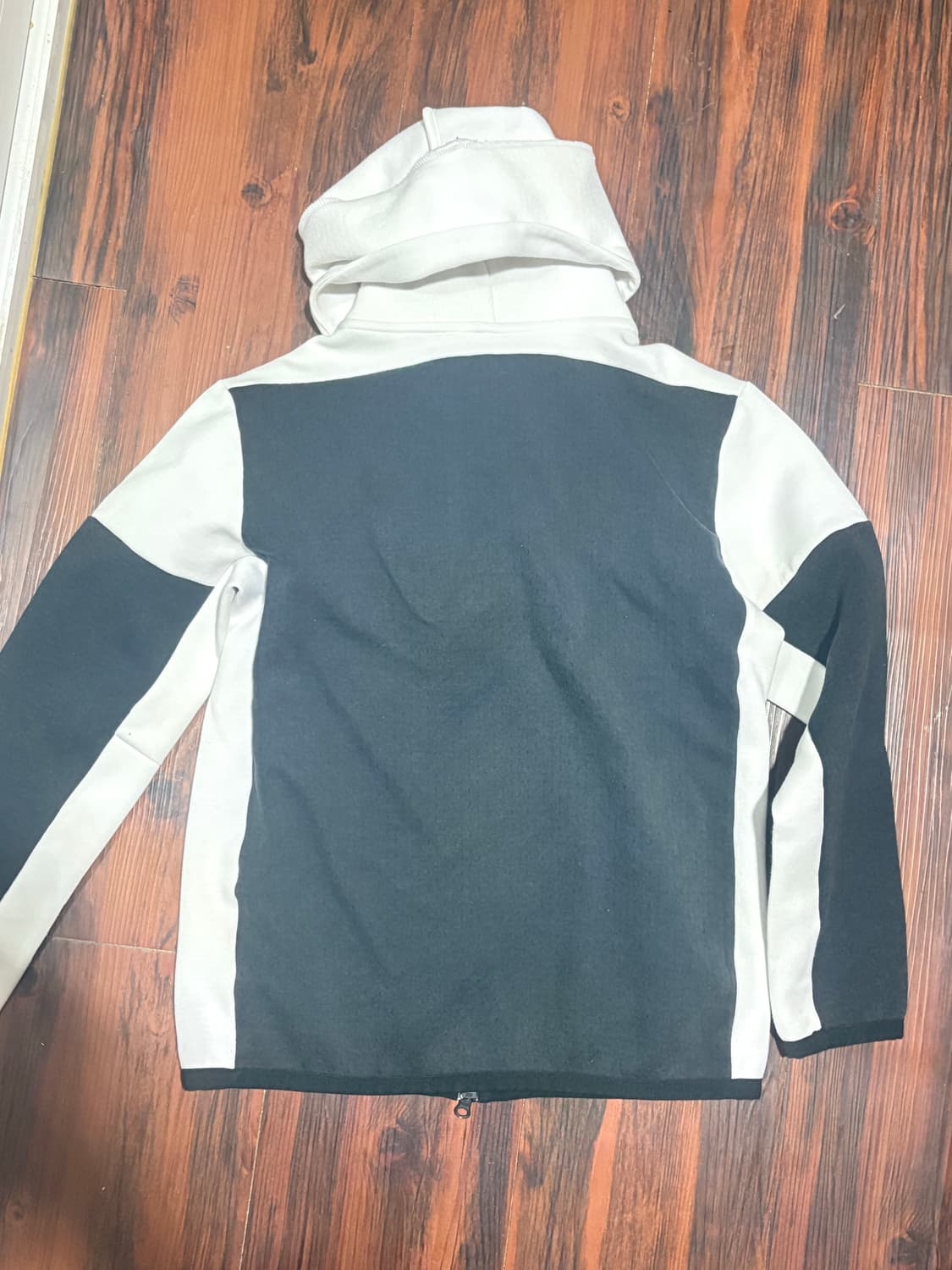 아디다스 후드 집업 블랙 앤 화이트 상품이미지4