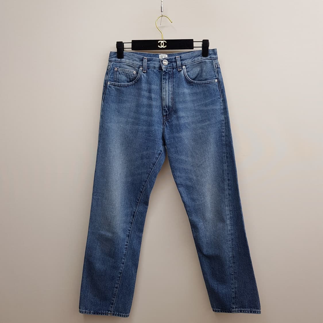 토템 TOTEME 트위스트  데님 팬츠 27사이즈 상품이미지1