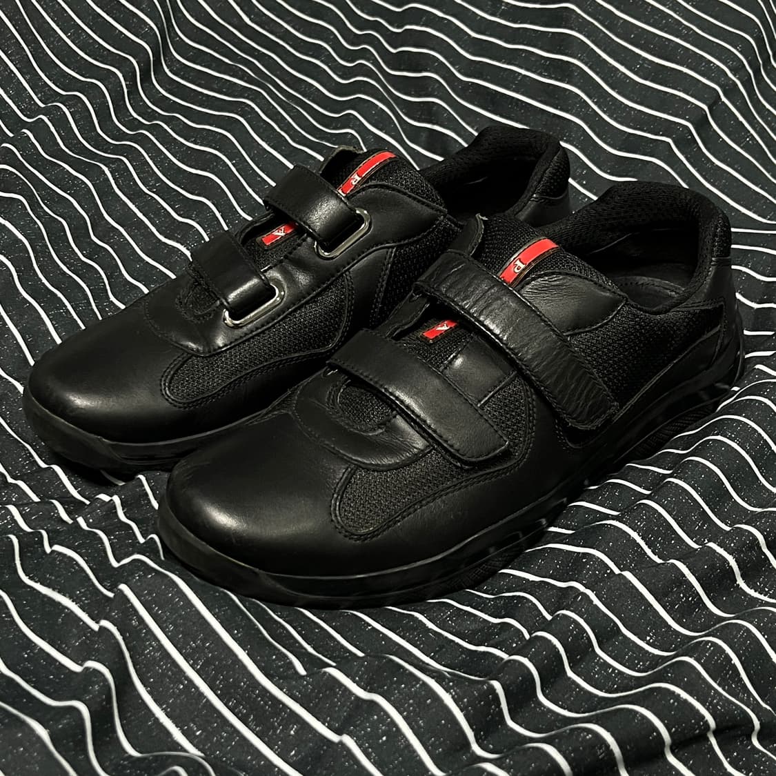 프라다 아메리카컵 블랙무광 벨크로 UK8 270-275 상품이미지1