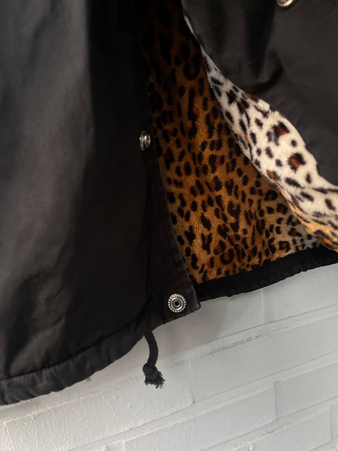 SUPREME leopard coach jacket 상품이미지6
