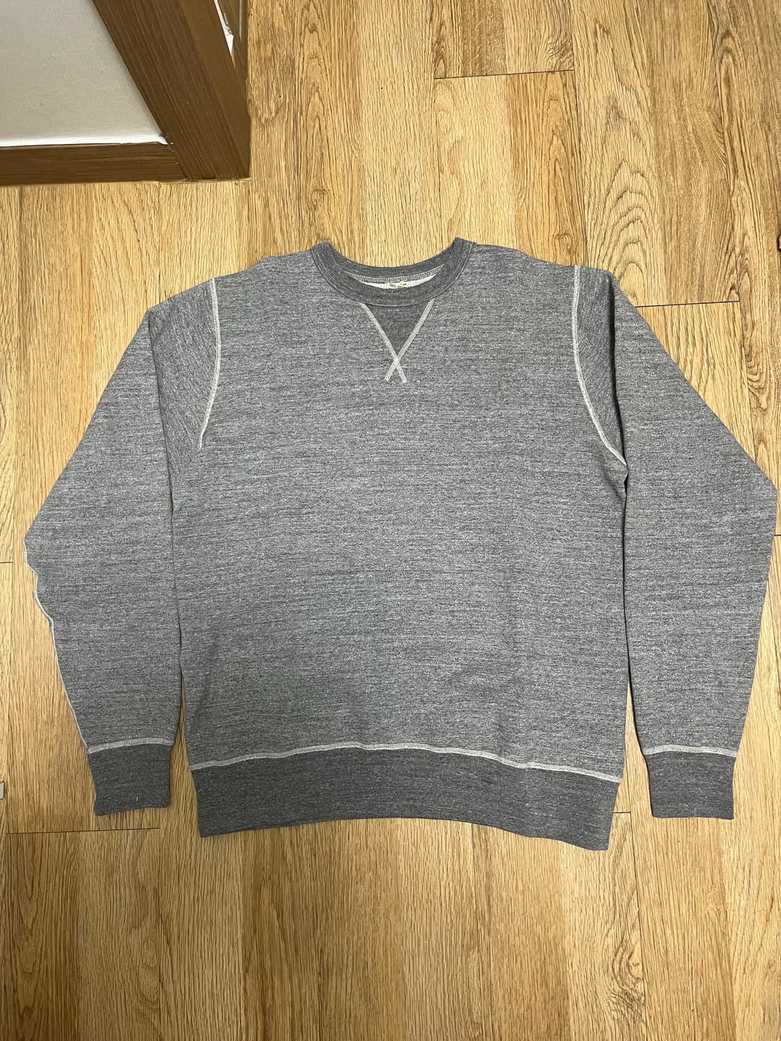 버즈릭슨 스웻셔츠 그레이 상품이미지2