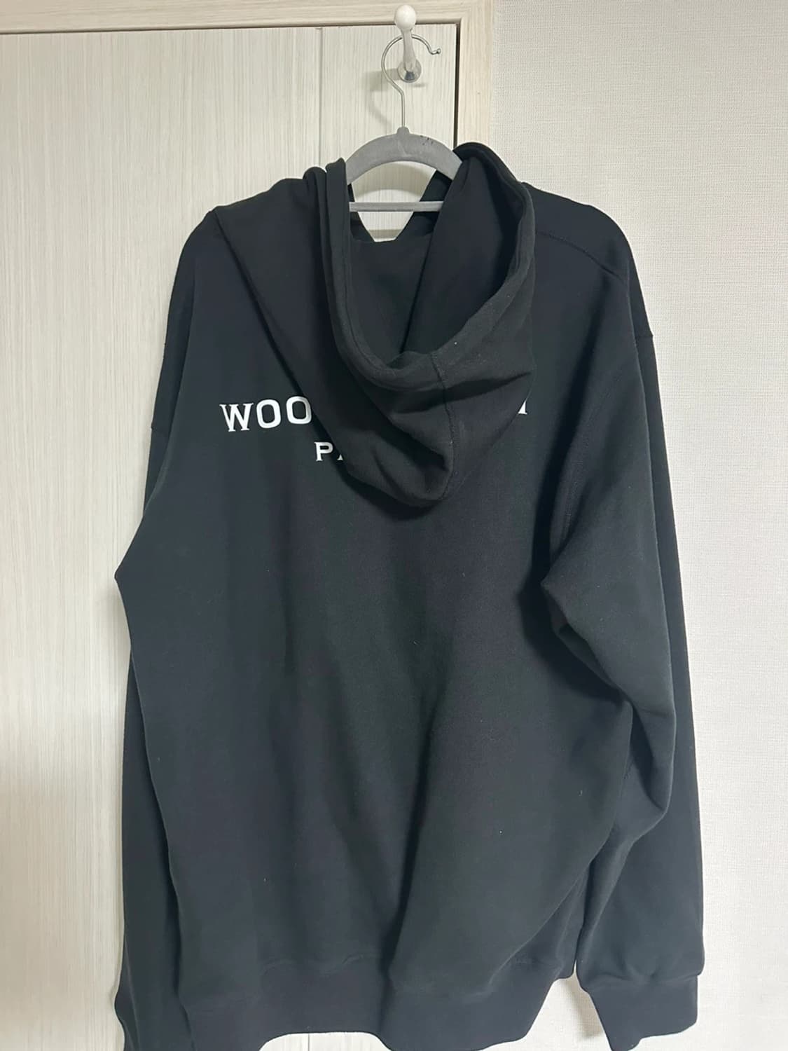 우영미 백 로고 후드 블랙 50 상품이미지2