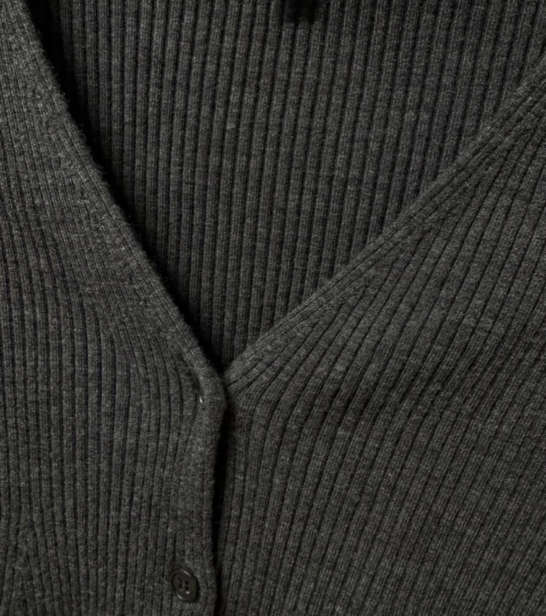 COS 크롭 차콜 가디건 상품이미지3