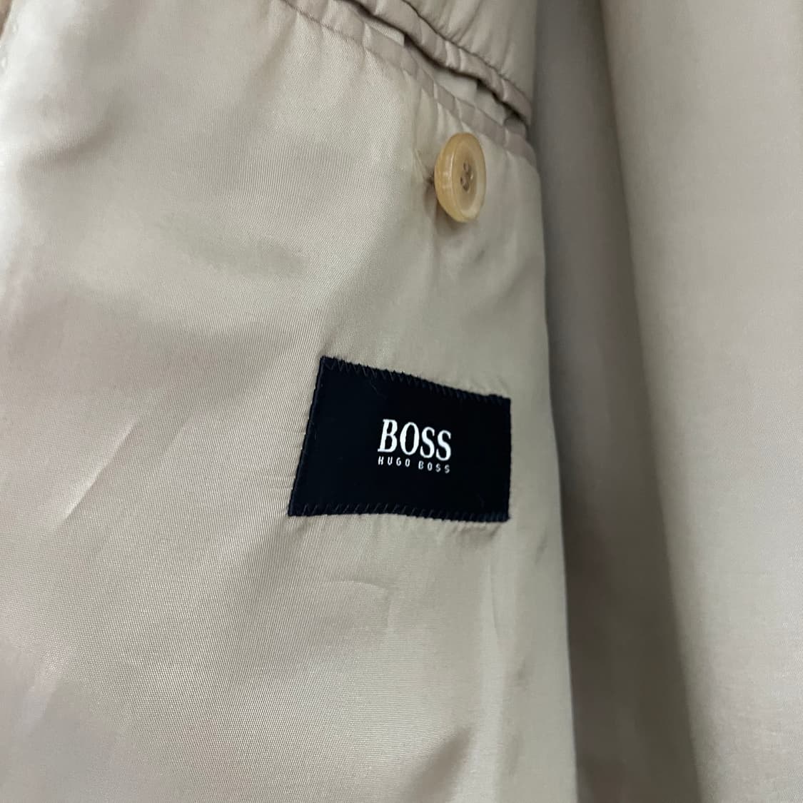 휴고보스 베이지 코트 40L 상품이미지6