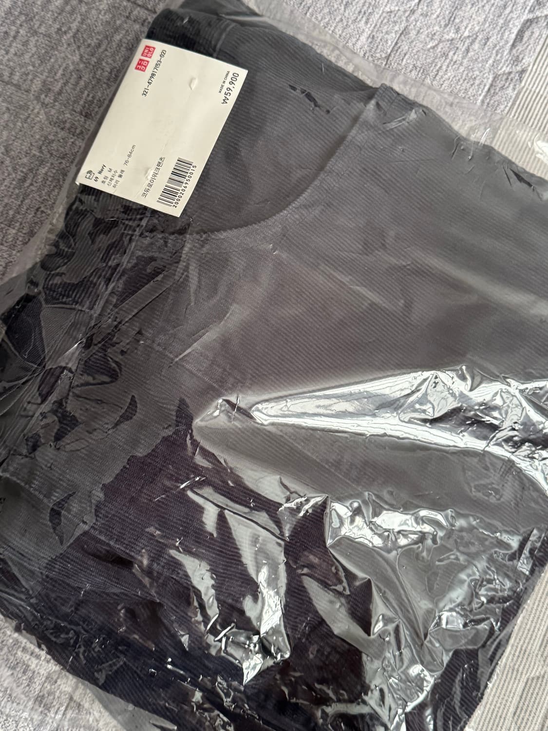 유니클로 x jw앤더슨 코듀로이 워크팬츠 팝니다 상품이미지2