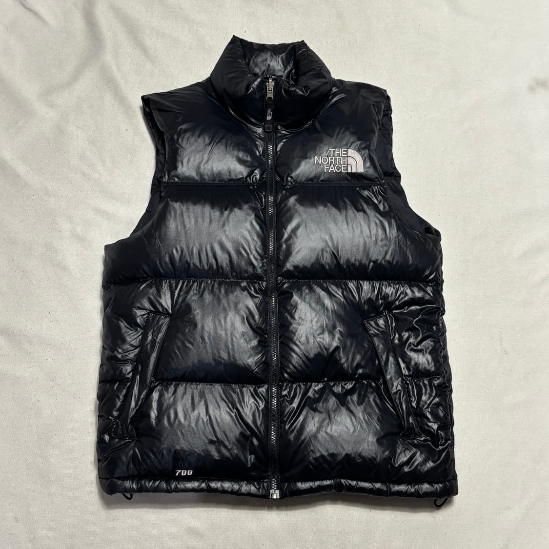 90 노스페이스 700 눕시 유광 패딩 베스트 상품이미지2