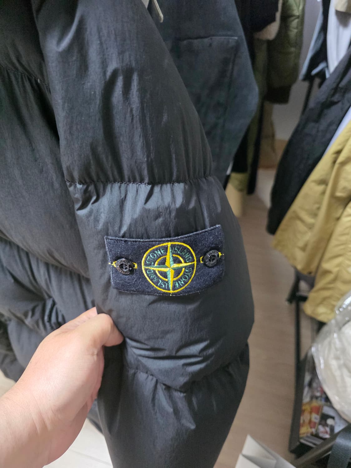 스톤아일랜드 크링클랩스 조승우 패딩 상품이미지5
