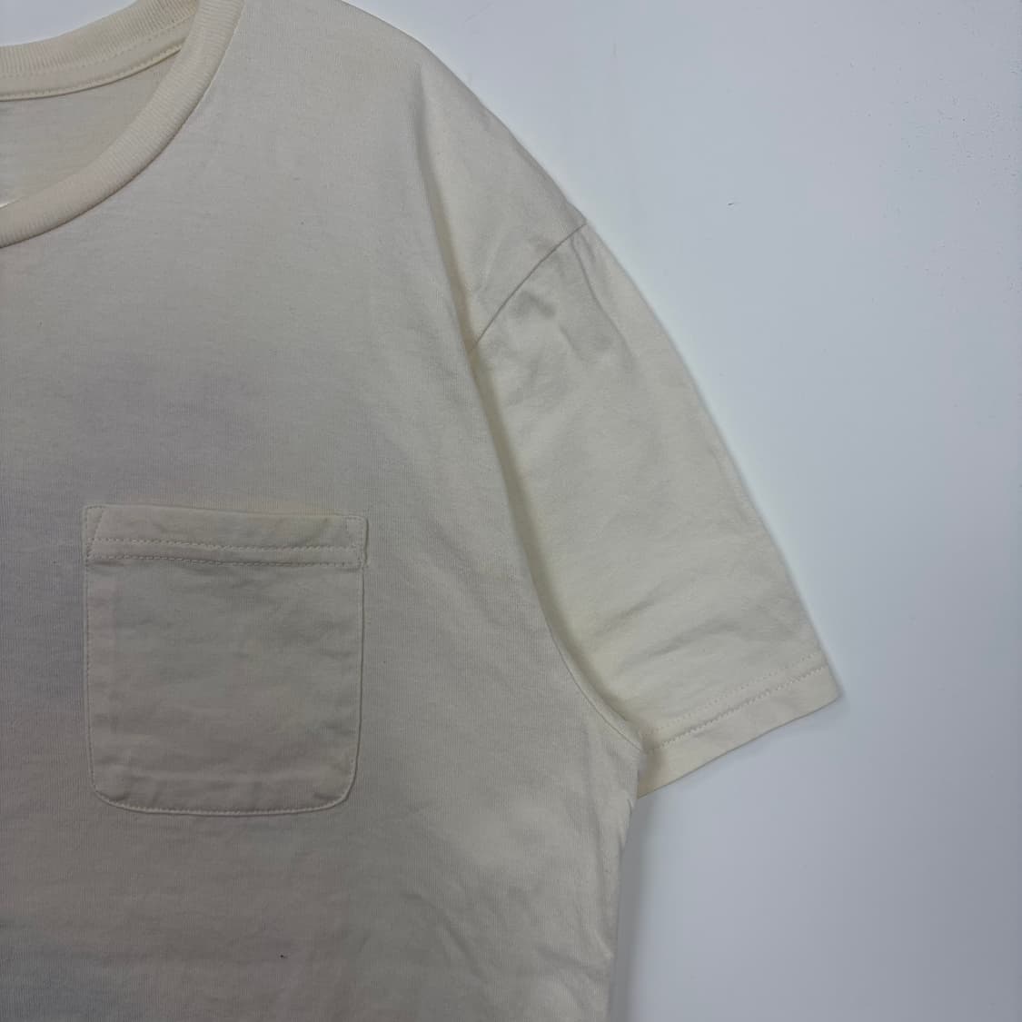 도요엔터프라이즈 자수 반팔 티셔츠 상품이미지4