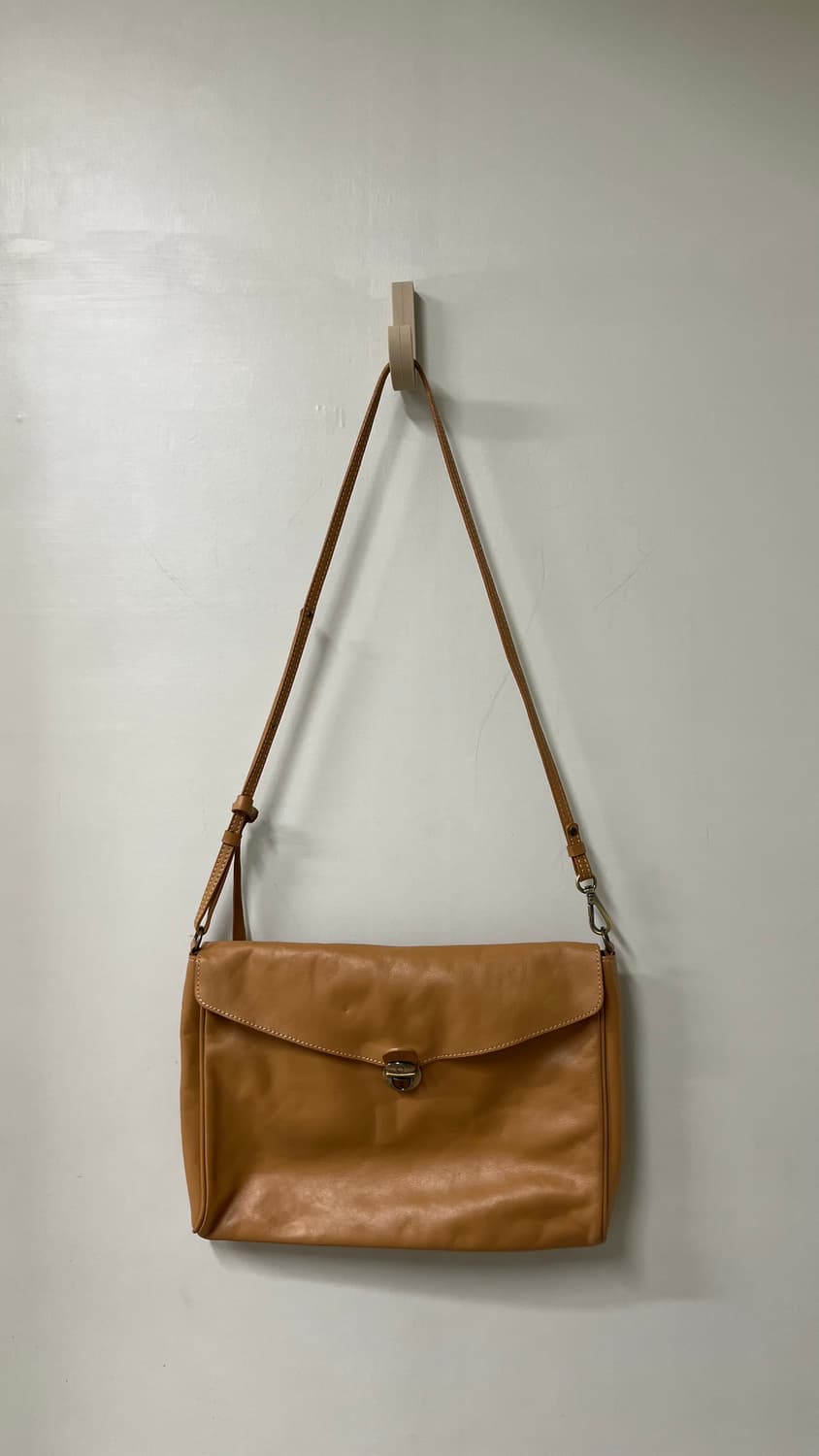 크로스백 상품이미지3