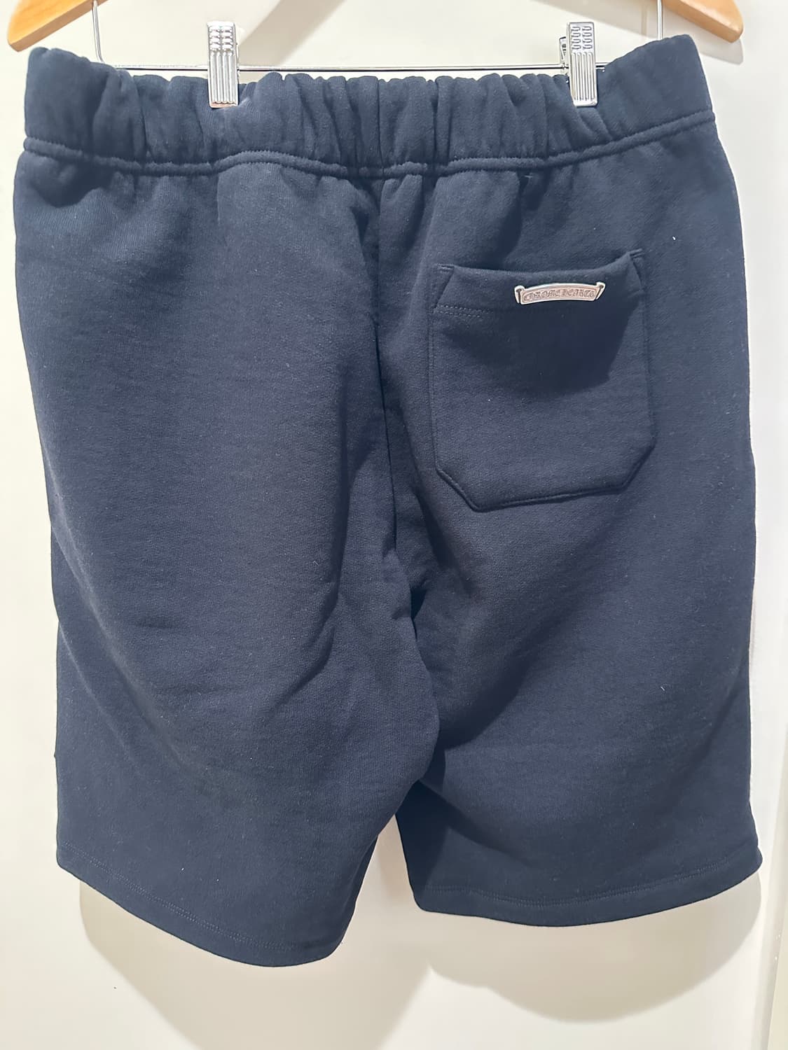 크롬하츠 페이퍼잼 트리플 크로스 레더 패치 스웻 팬츠 반바지 상품이미지2