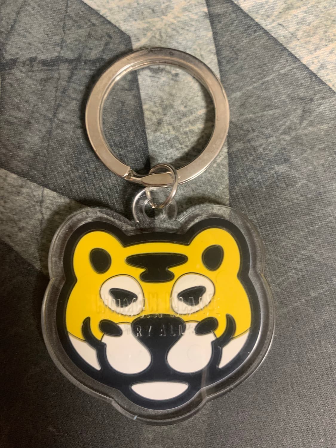 휴먼 메이드 아크릴 애니멀 키링 옐로우 상품이미지3
