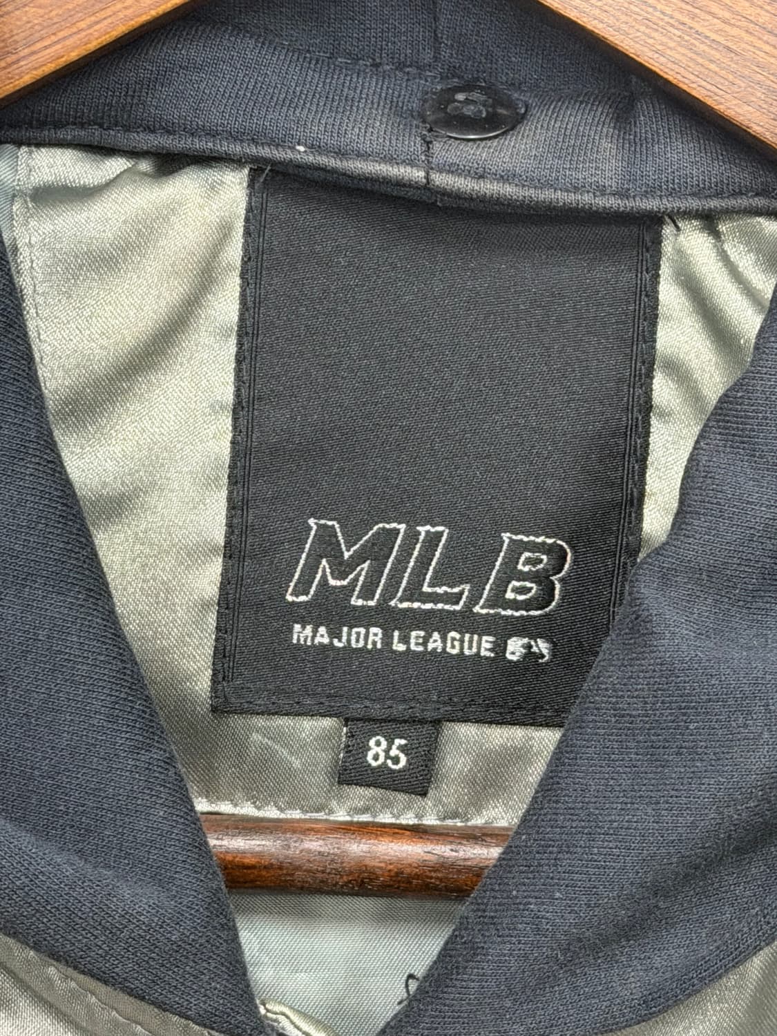 MLB 시카고 화이트삭스 후드 봄버 자켓 상품이미지3