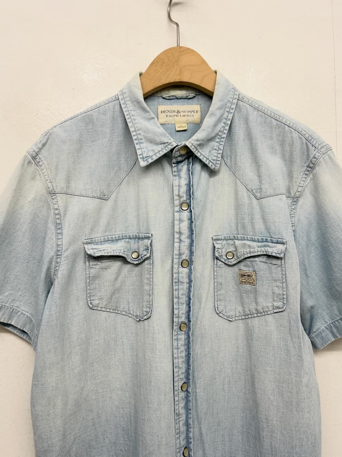 데님앤서플라이 연청 데님 셔츠 상품이미지2