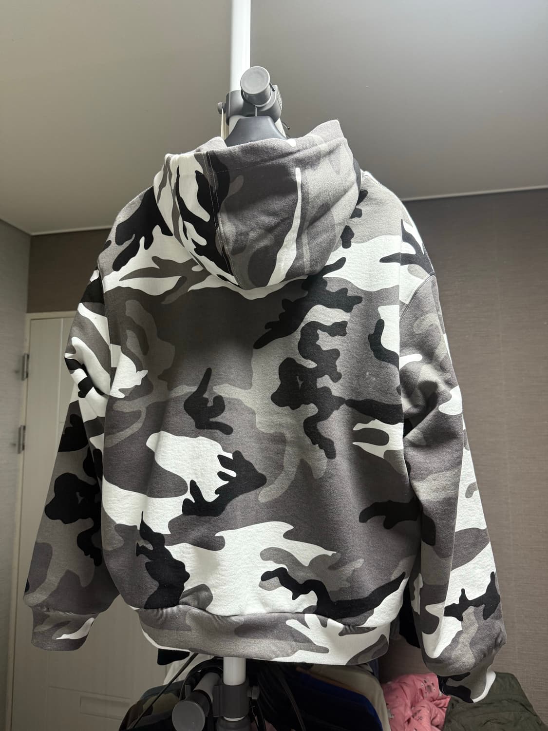 슈프림 25fw 후드집업 상품이미지2