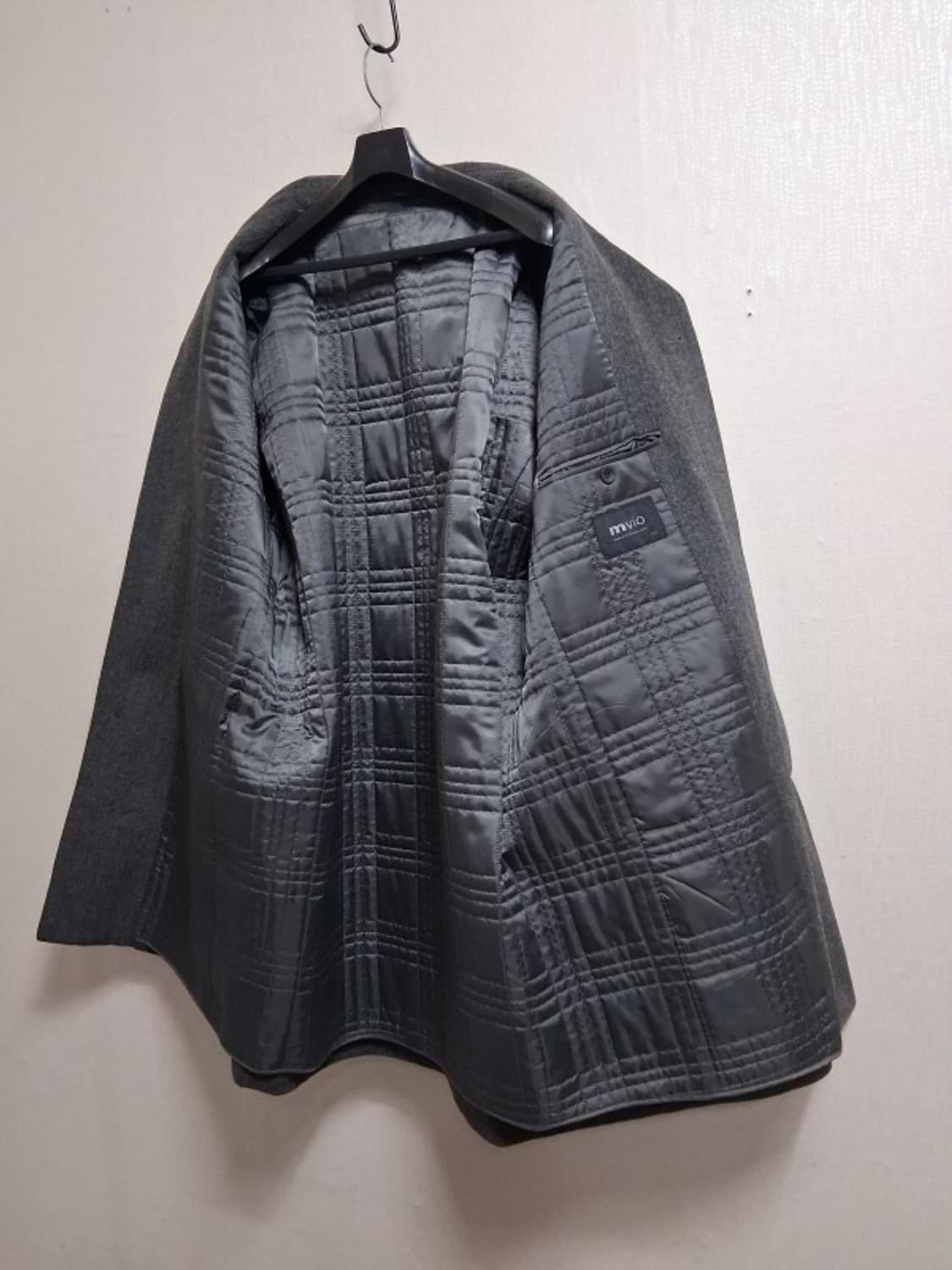 제일모직 mvio 남성 누빔안감 순모모직코트 남성100 새거같은상태
 상품이미지3