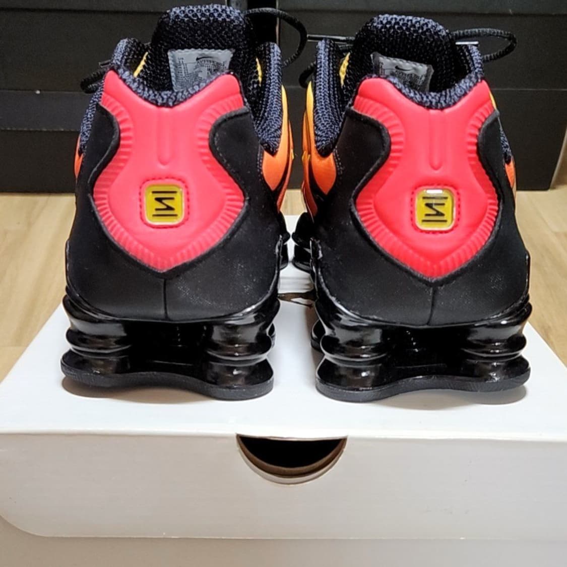 나이키 290 샥스TL 선라이즈 상품이미지5