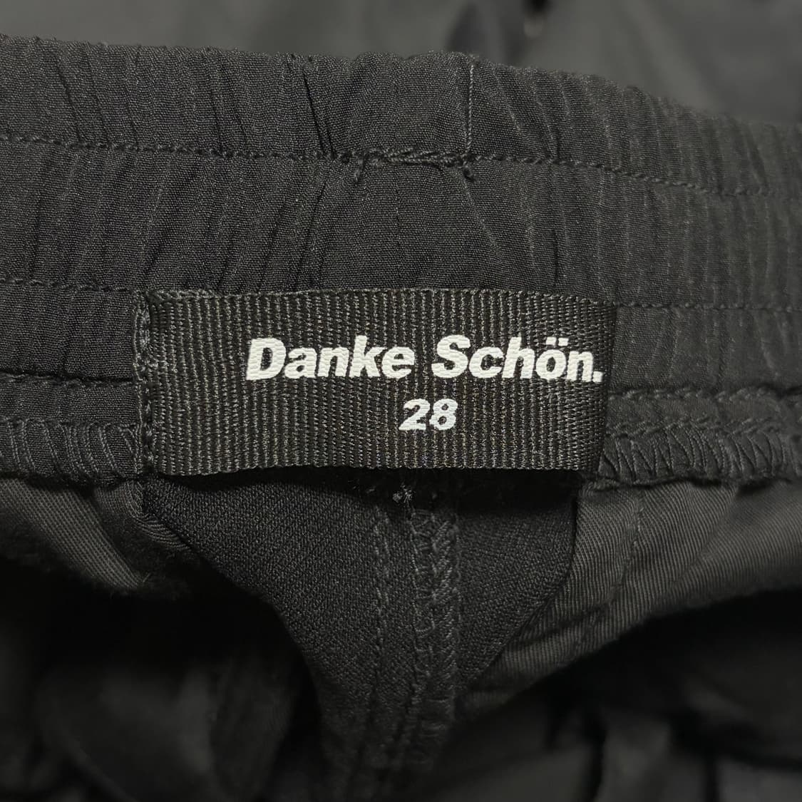 [새상품/S] Danke Schon 코팅 카고팬츠 상품이미지8
