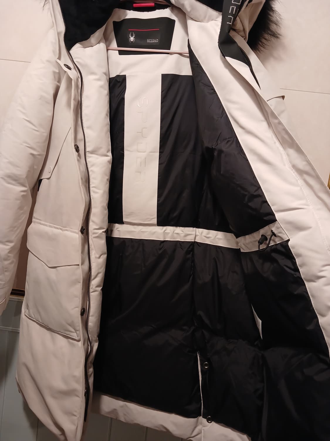 스파이더 정품 여성 패딩 85 (S) 사이즈 상품이미지4