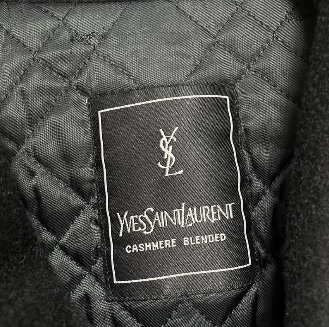 입생로랑 하프 코트 상품이미지3