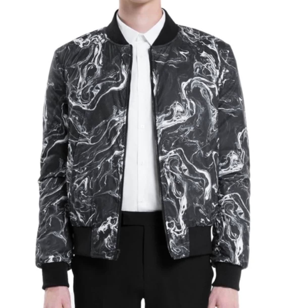 산드로 옴므 마블 프린트 리버시블 퀼팅 봄버 자켓 95 상품이미지1