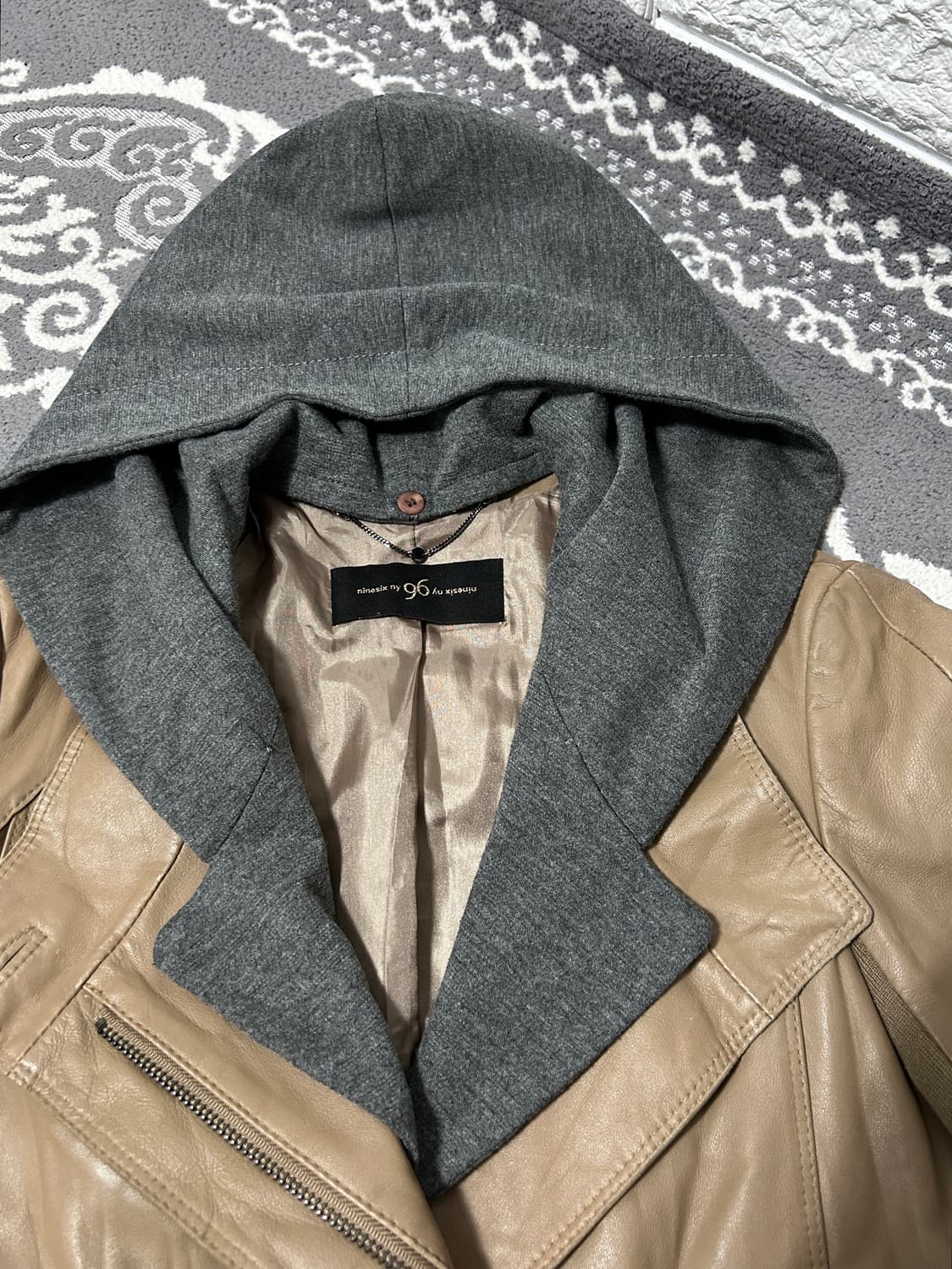 NineSix96 후디드 레이어드 레더 자켓 상품이미지2