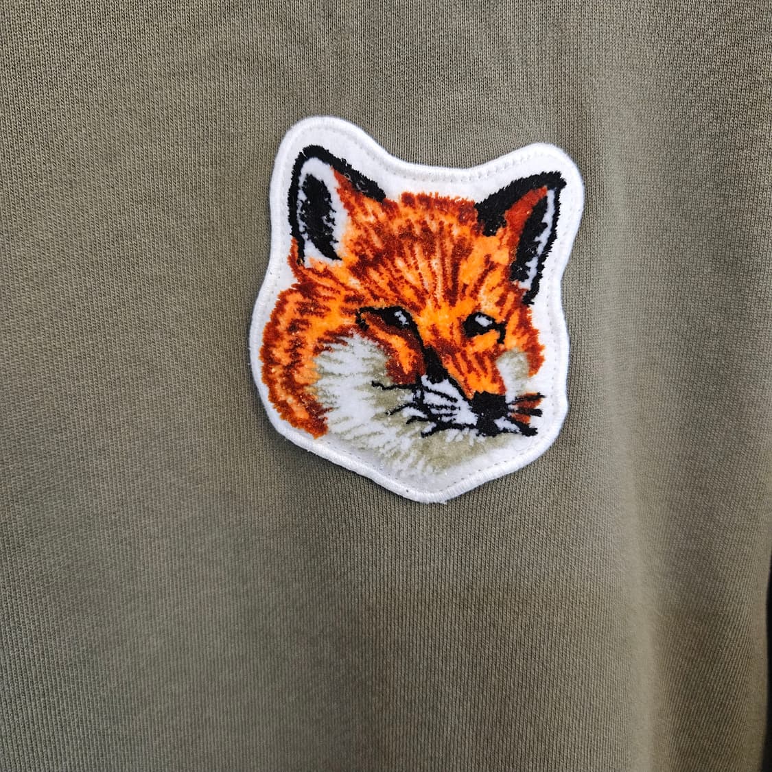 메종키츠네 폭스 패치 맨투맨 L 올리브 상품이미지2