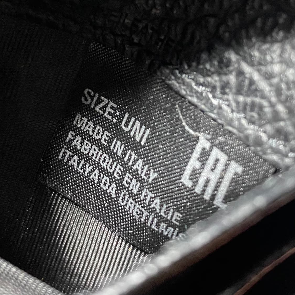 [정품] 메종마르지엘라 4스티치 키링 카프스킨 홀딩 카드지갑 상품이미지10