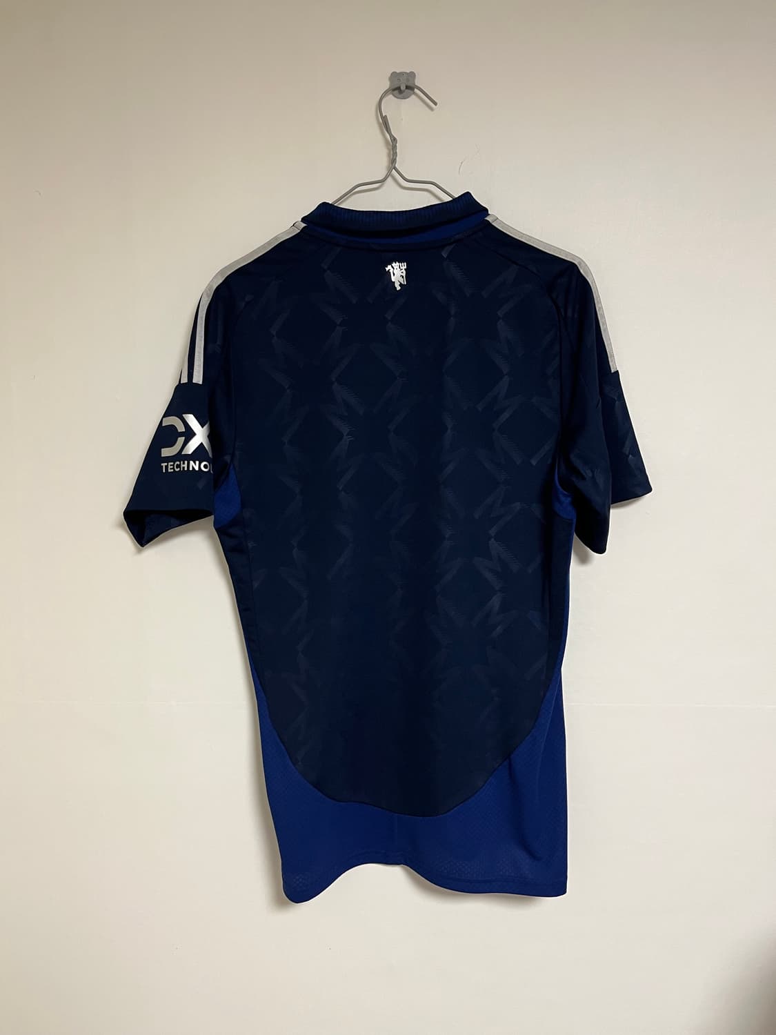 맨체스터 유나이티드 24-25 어웨이 레플리카 져지 상품이미지2