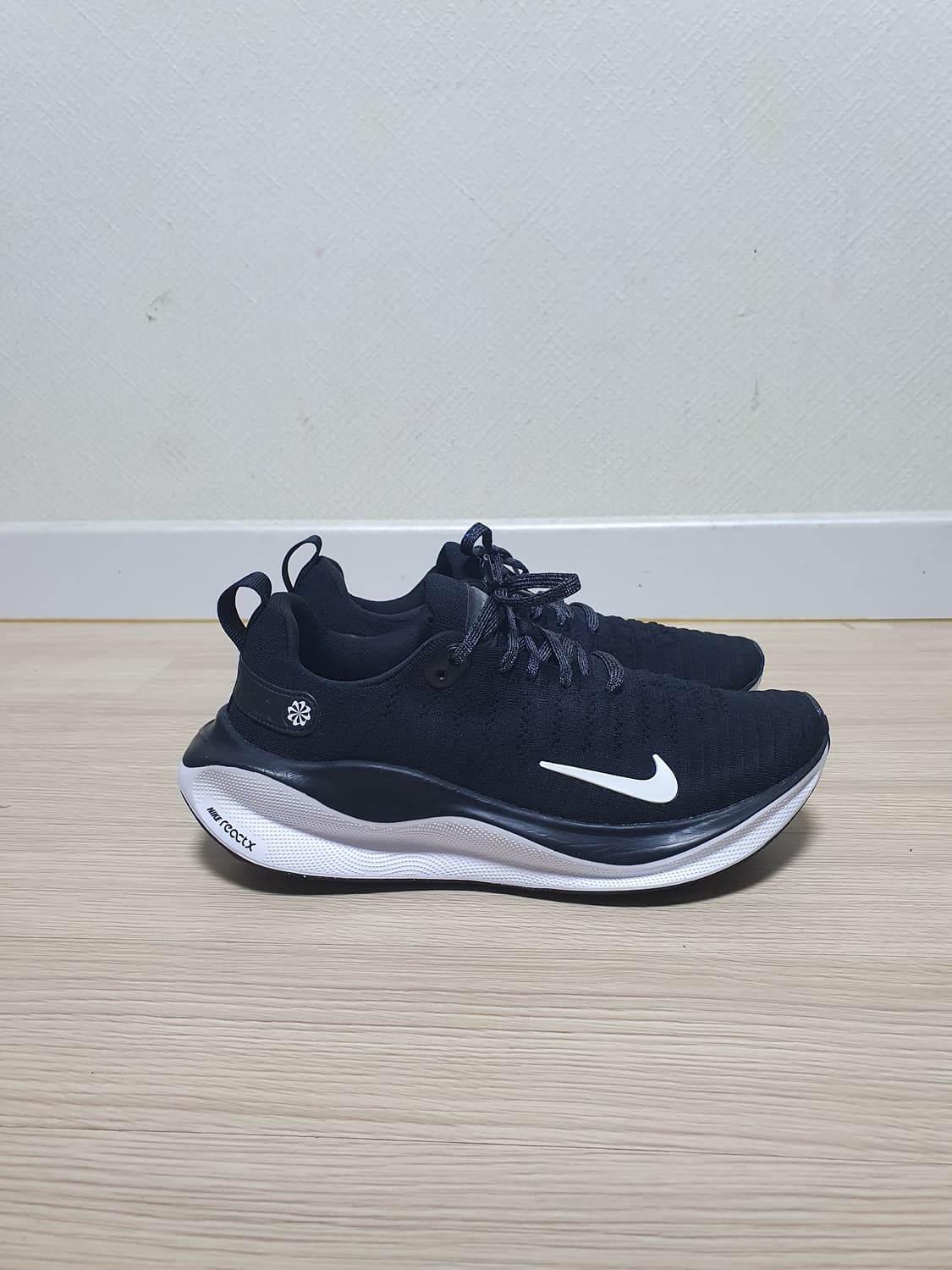 나이키 인피니티 런 4 러닝화 255 상품이미지1