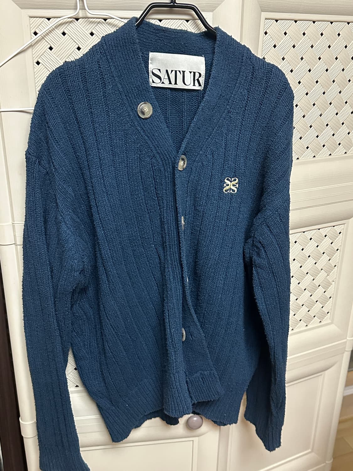 파로 오버 사이즈 부클 가디건 네이비 피오니 상품이미지4