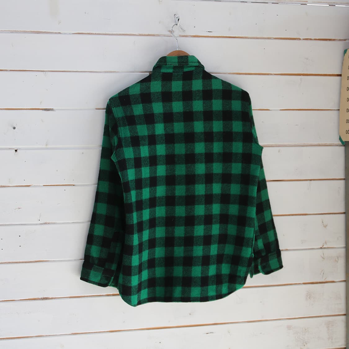 (착용컷) 80's WOOLRICH 버팔로 울 체크 셔츠 (95-98) 상품이미지4