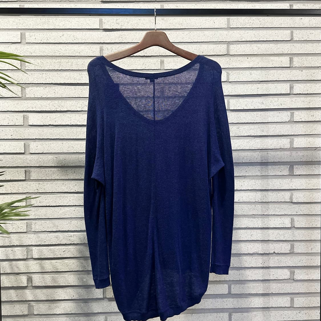 Theory 띠어리 캐시미어 시스루 니트 탑 U넥 포켓 디테일 딥네이비 상품이미지3