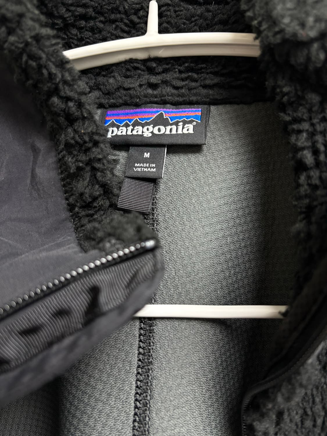 파타고니아 레트로x 블랙 후리스 m  상품이미지3