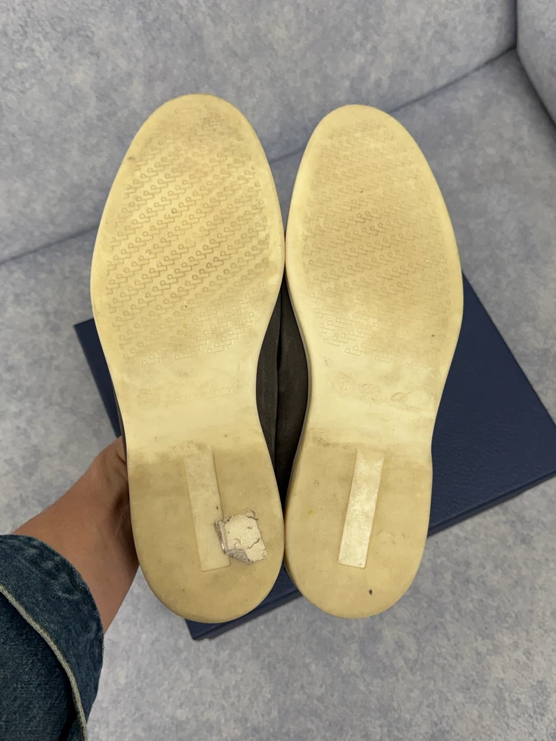 로로피아나 썸머워크 스웨이드 로퍼 브라운 40 상품이미지5