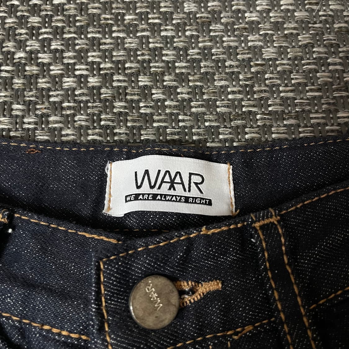 새상품 / (27) WAAR 진청 스티치 데님 팬츠 S 상품이미지4