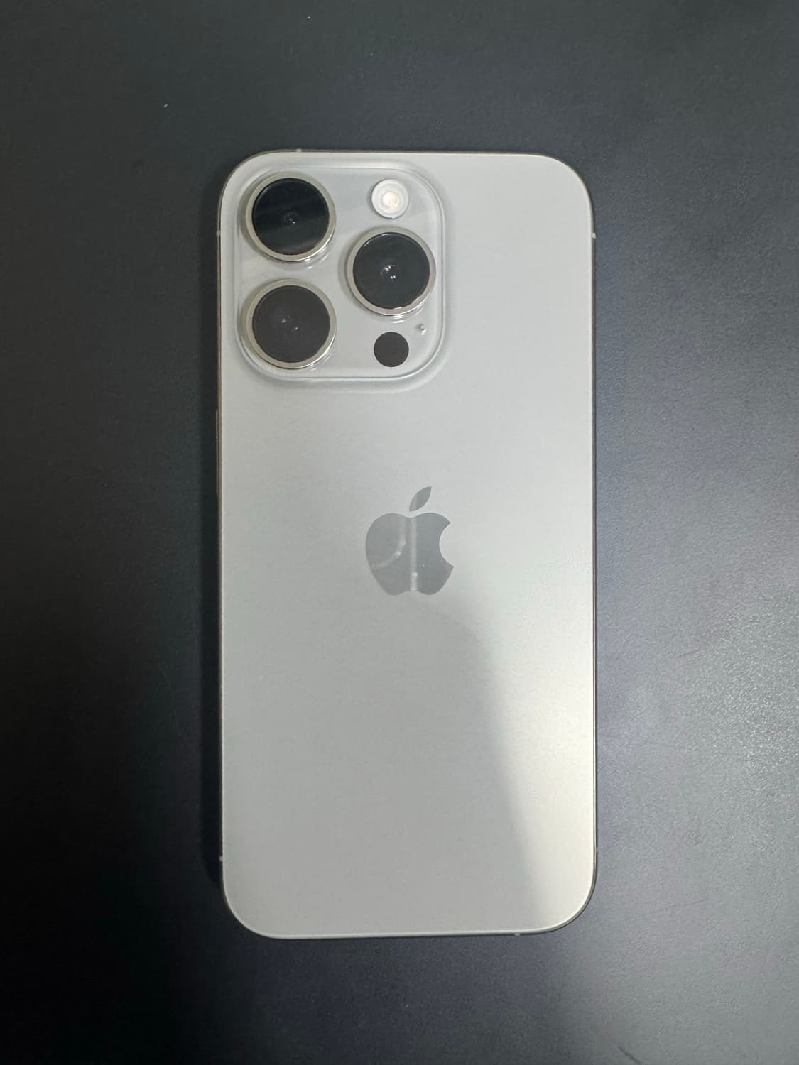 아이폰 15 프로 128GB  내추럴 티타늄/실버 상품이미지5