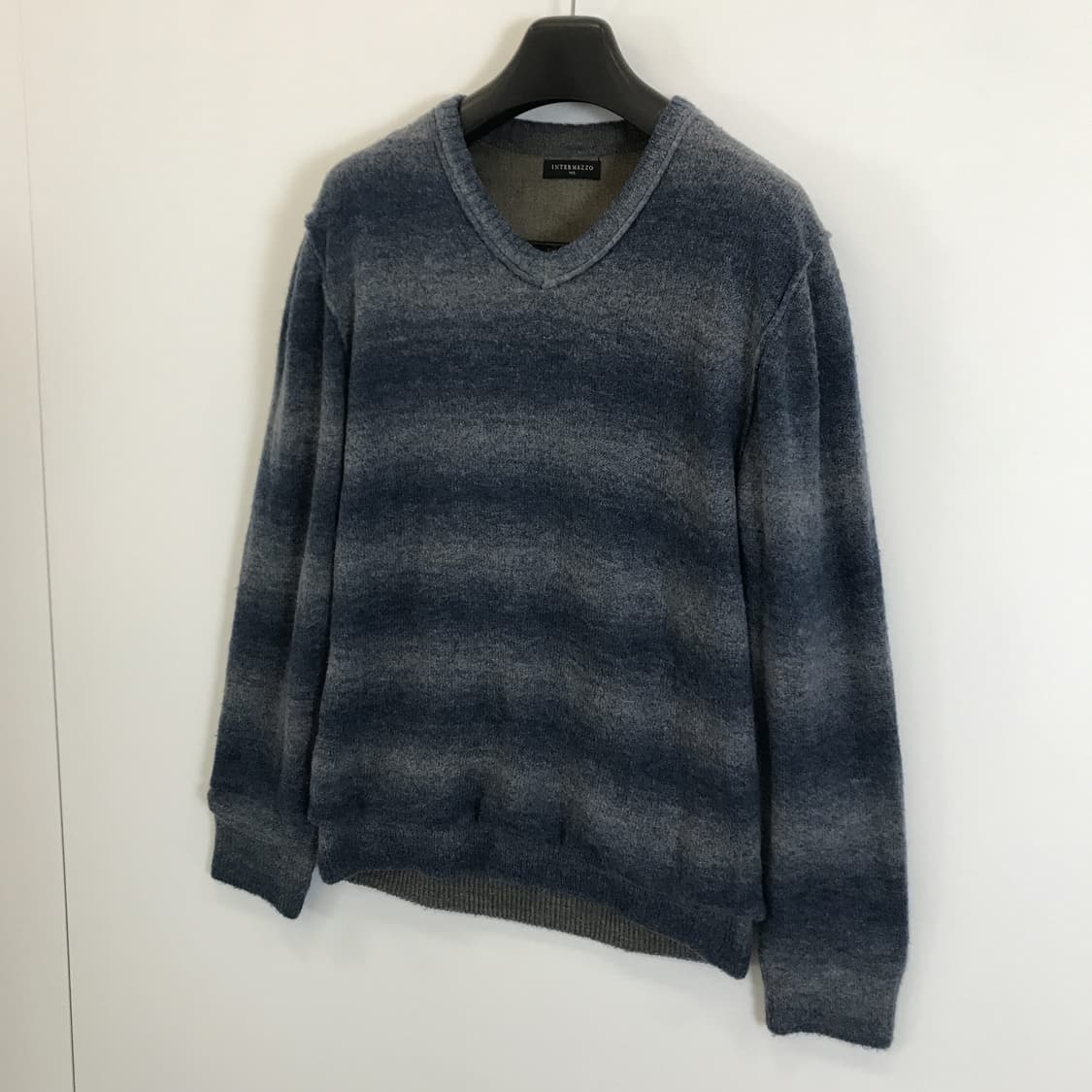 인터메조 최상급 모헤어 브이넥 니트 [105] 상품이미지2