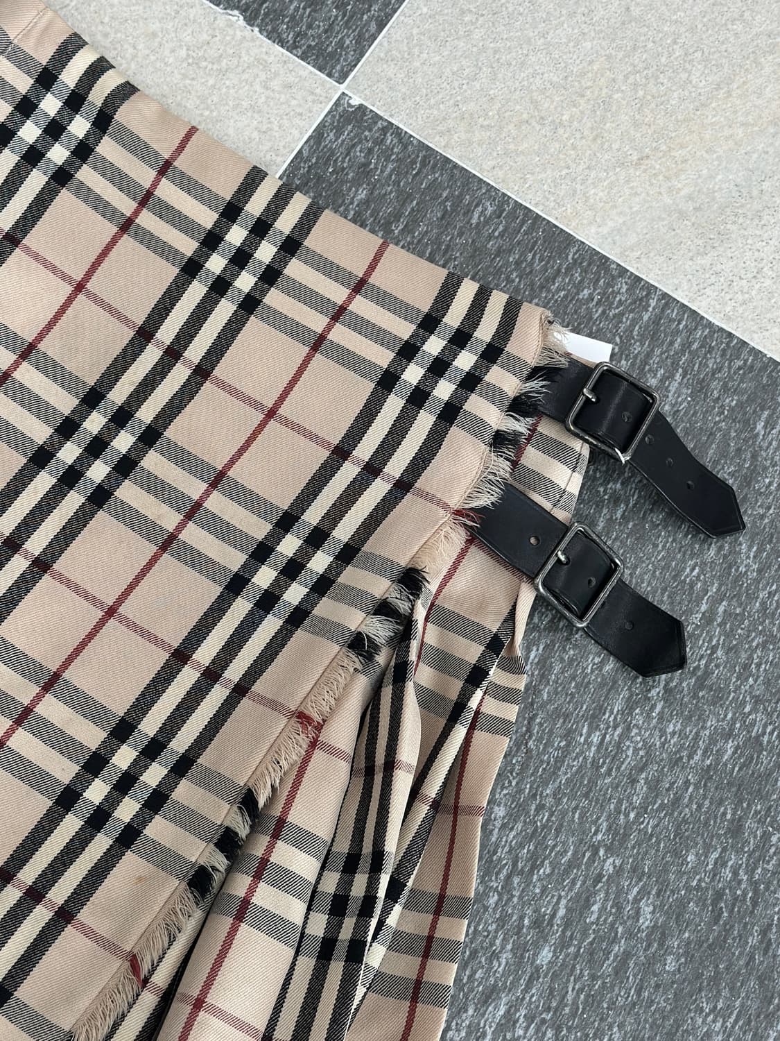 버버리 체크 버클 미니 스커트 상품이미지3