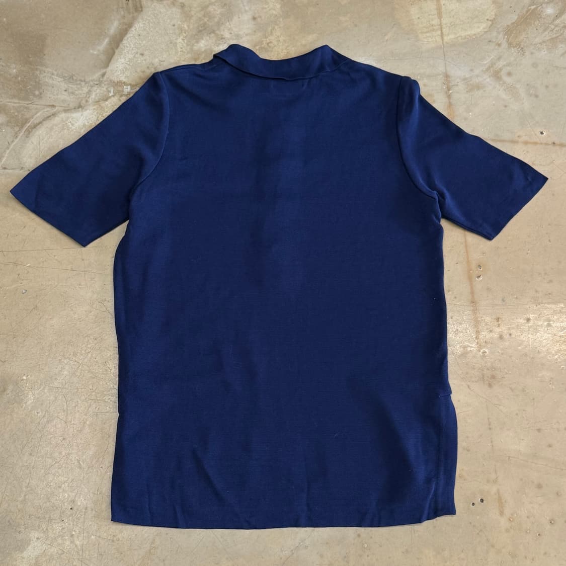 M 입생로랑 골드버튼 네이비 카라 반팔 니트 상품이미지3