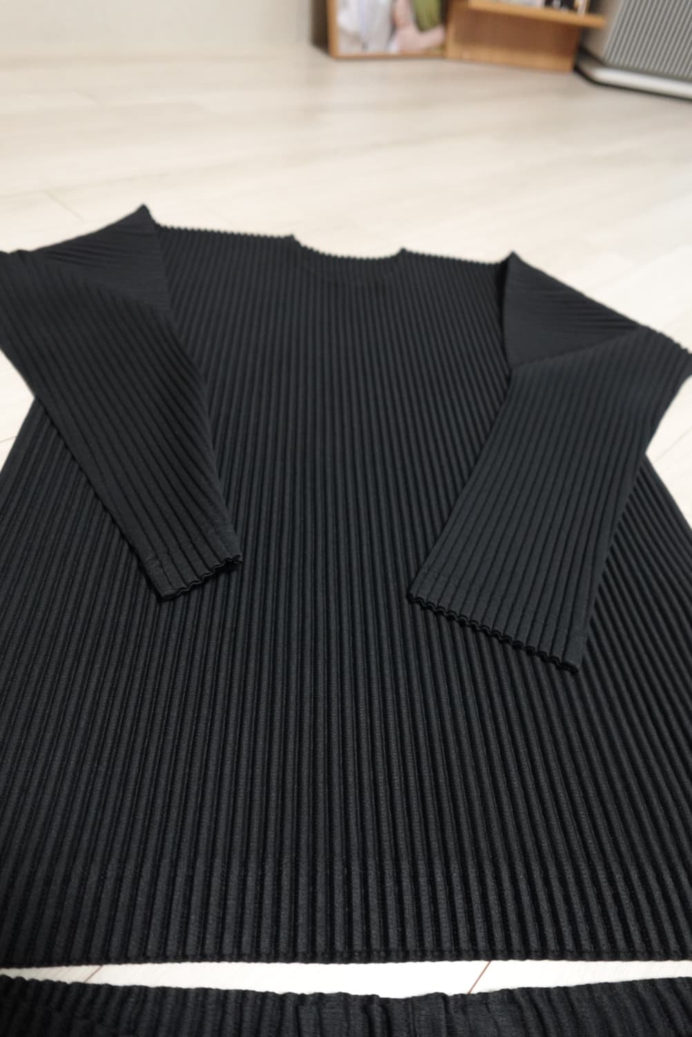 이세이미야케 옴므플리세 플리츠플리즈 셋업 블랙 S 상품이미지2