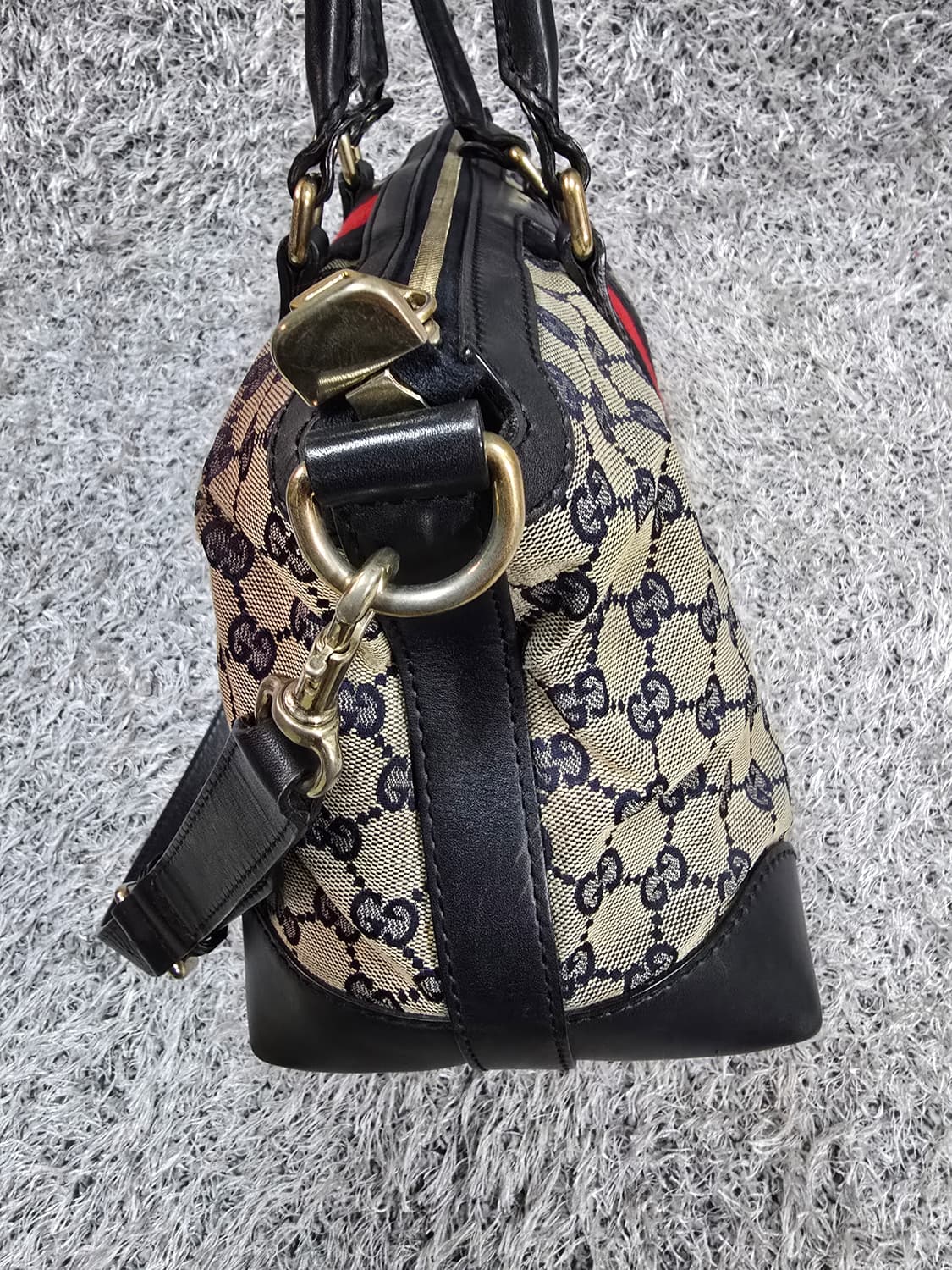 구찌 GG 캔버스 삼선 숄더백  상품이미지3