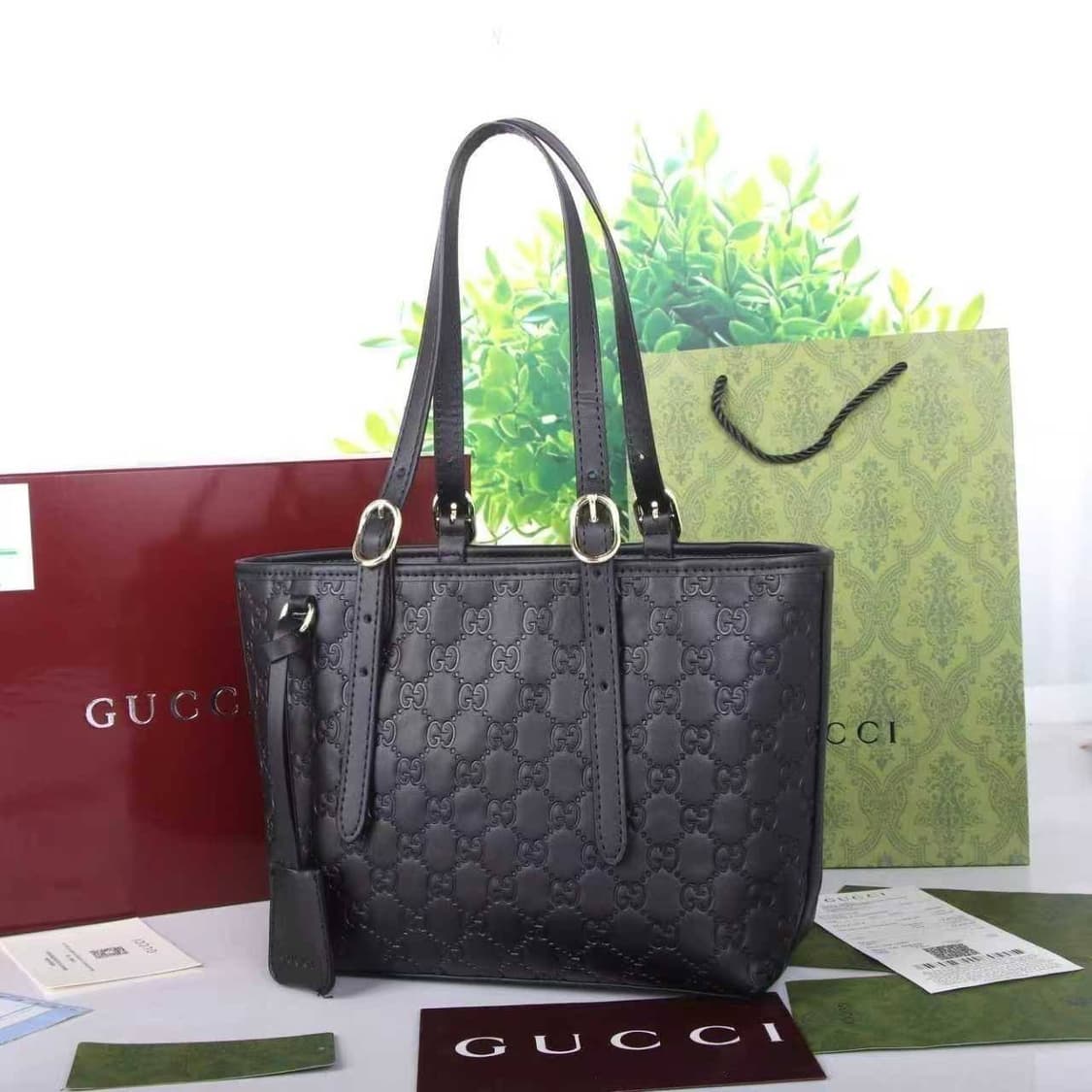 구찌(Gucci) GG 엠블럼 미디엄 토트백 상품이미지4