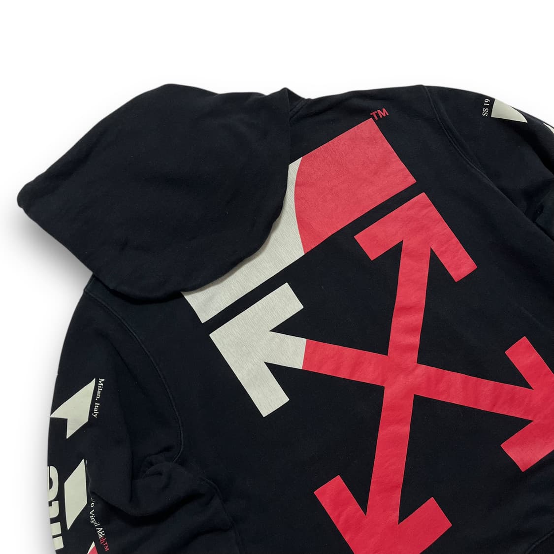 오프 화이트 19SS 스플릿 애로우 로고 다크 후디 상품이미지2