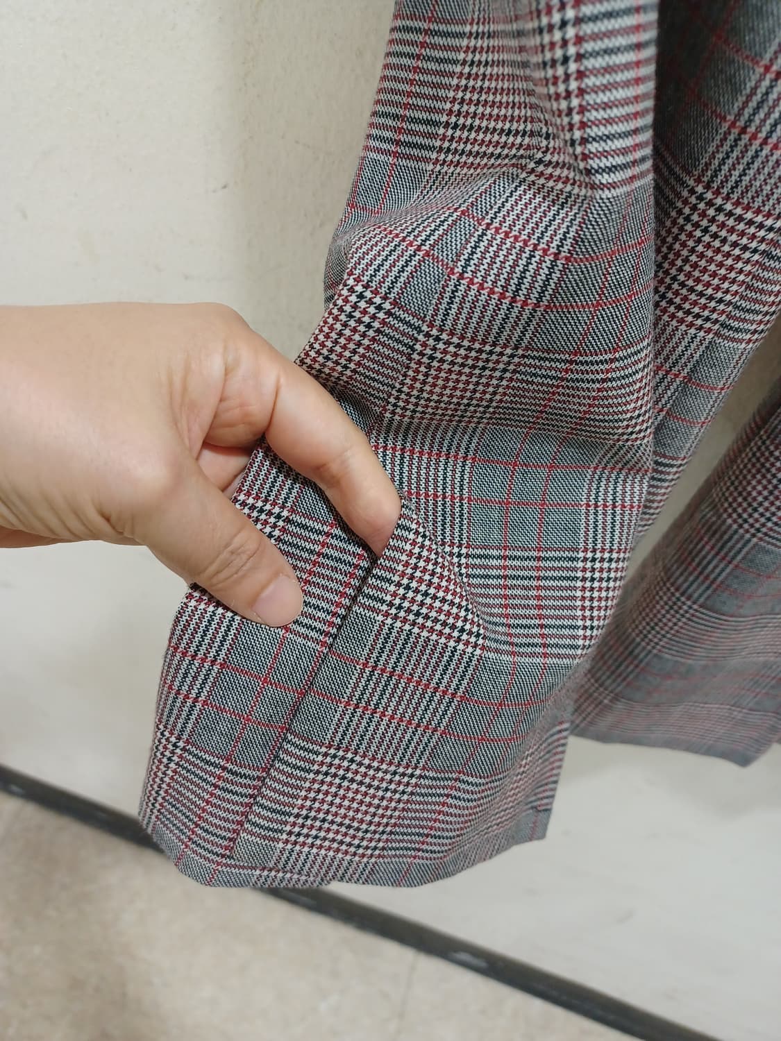 모조에스핀 그레이색 체크무늬 슬랙스 바지  상품이미지4
