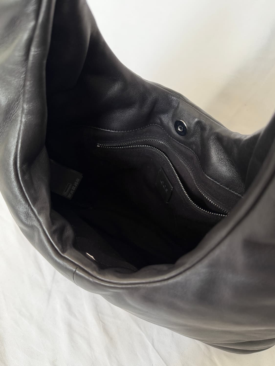 Cos 레더 백 상품이미지3