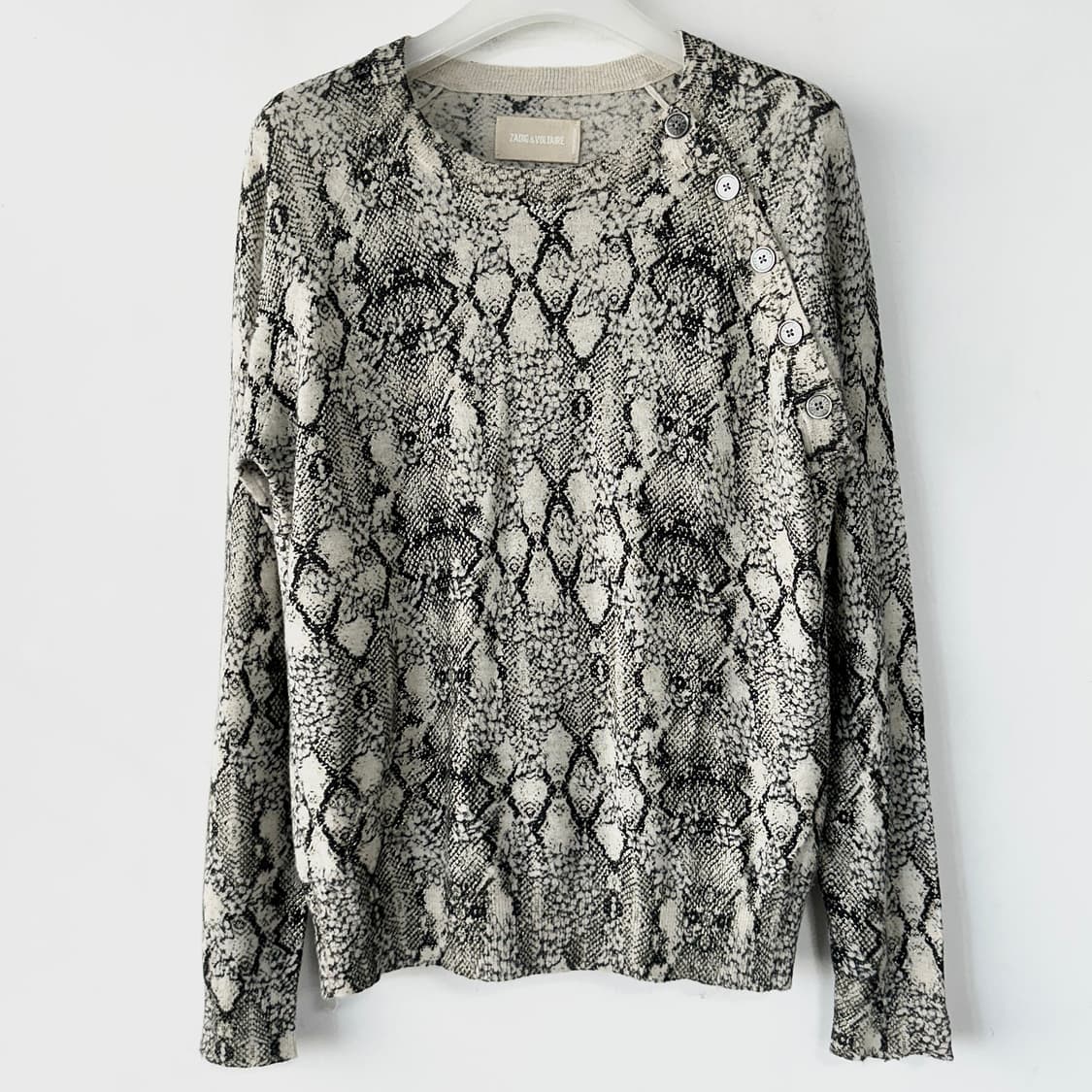 쟈딕앤볼테르 파이톤 캐시미어100 니트 상품이미지2